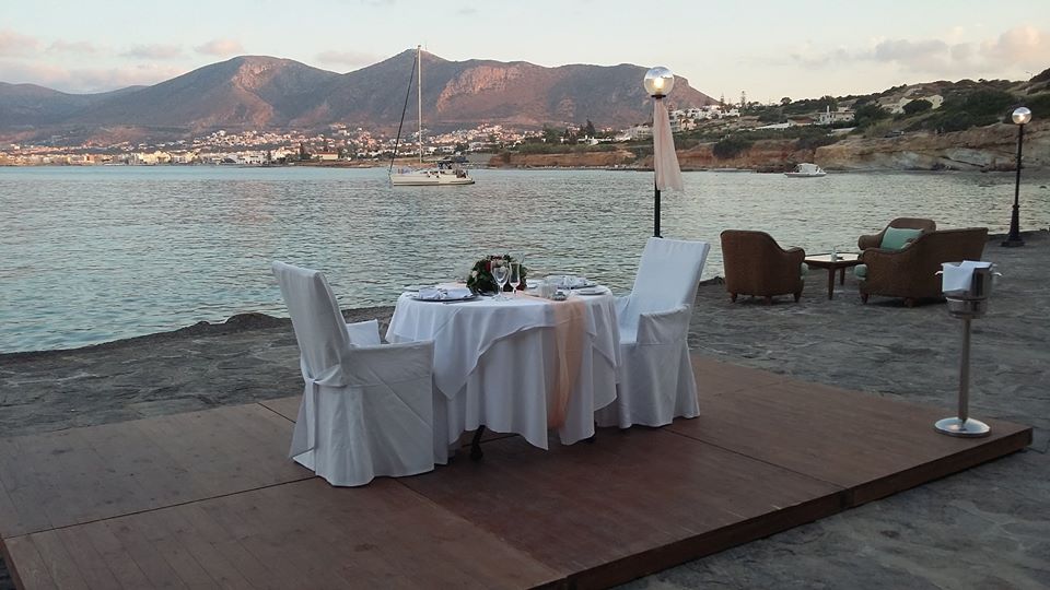 Book your wedding day in Knossos Royal Crete